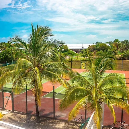 Best Western Grand Baymen Gardens