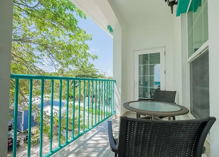 Western Grand Baymen Gardens * San Pedro (Ambergris Caye)